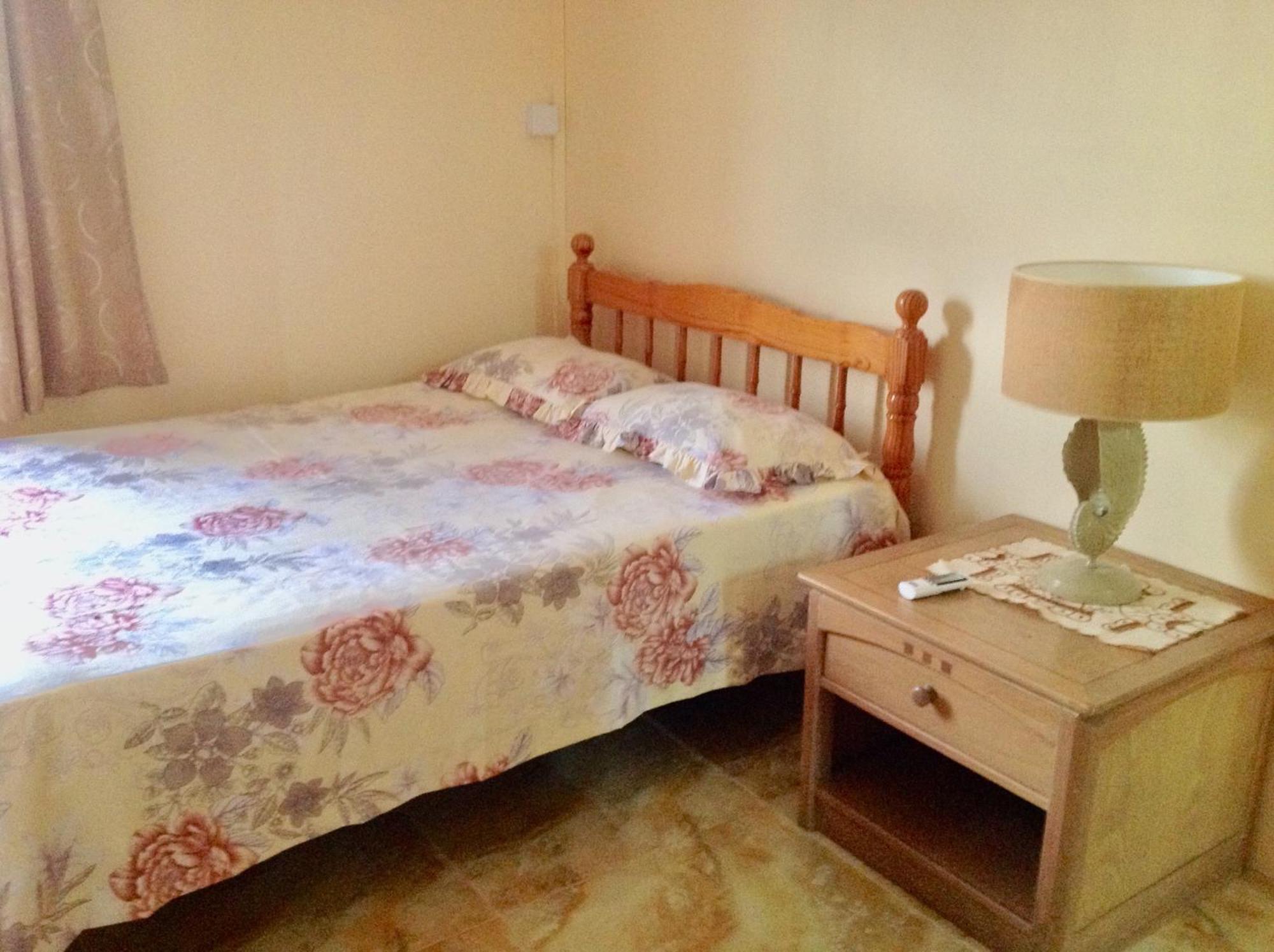 Cardamon Villa Is A 2 Bedroom With 1 Bathroom And Seperate Toilet Detached House With Ac And Swimming Pool , 5 Minutes Walk From Flic En Flac Public Beach Ngoại thất bức ảnh